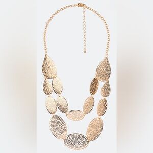 Pixley Gold‎ Dante Cut Out Metal Oval
Layered Necklace